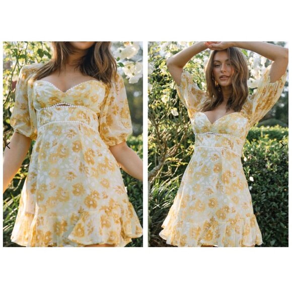 Catch Feelings Sweetheart Neckline Dot Trim Floral Print Pom Pom Small Dress - Picture 3 of 6